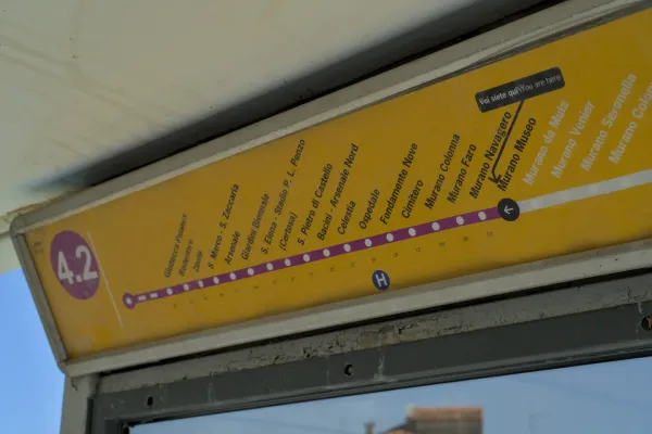 Red vožnje Vaporetto linije 4.2 do Murana, Ostrvo Murano, Venecija.